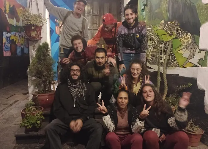 Morenas Backpackers Albergue *